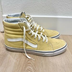 VANS UNISEX SK8-HI SNEAKERS, SIZE MENS US 10.5/WOMENS US 12, YELLOW CITRON/WHITE